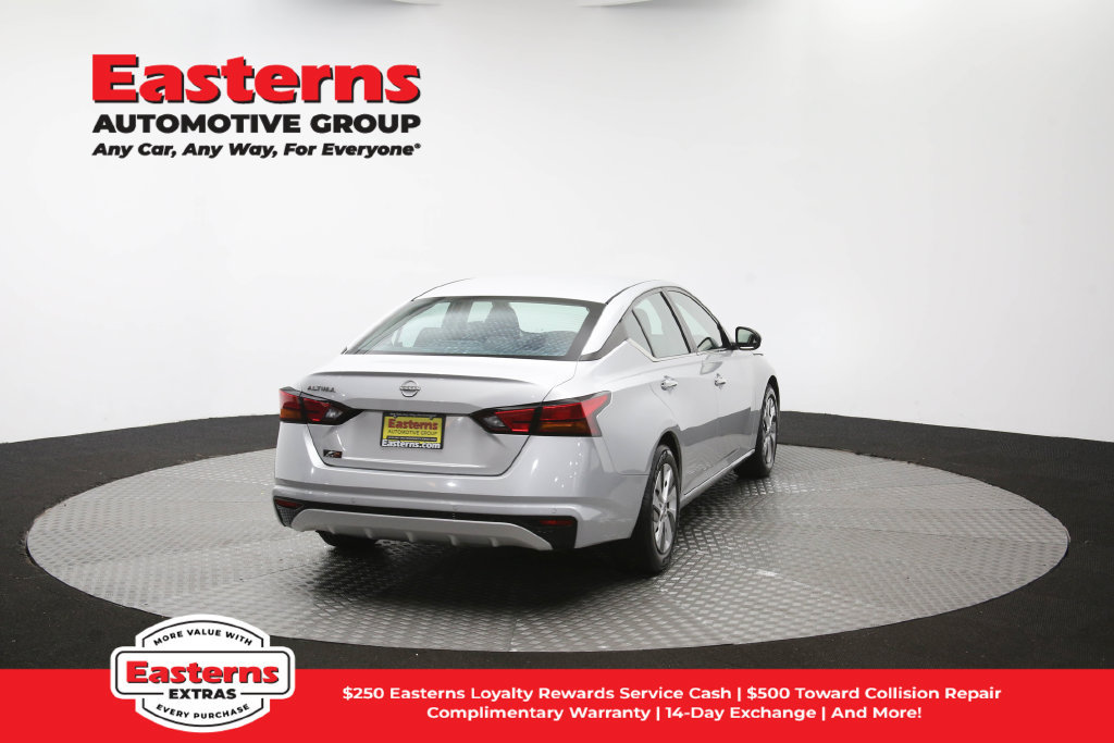 Used 2024 Nissan Altima 2.5 S FWD image 40