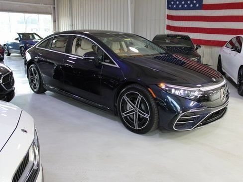 Used 2023 Mercedes-Benz EQS 580 4MATIC Sedan image 41