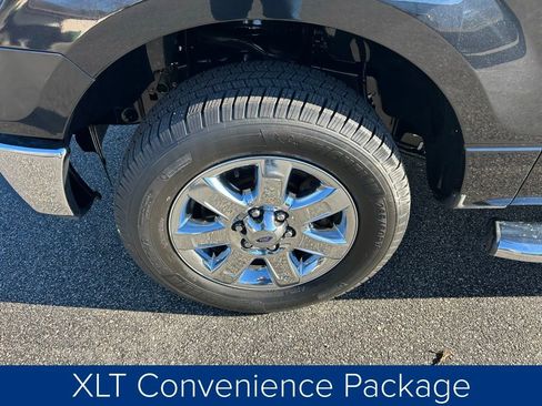 Used 2014 Ford F150 XLT w/ XLT Chrome Package image 13