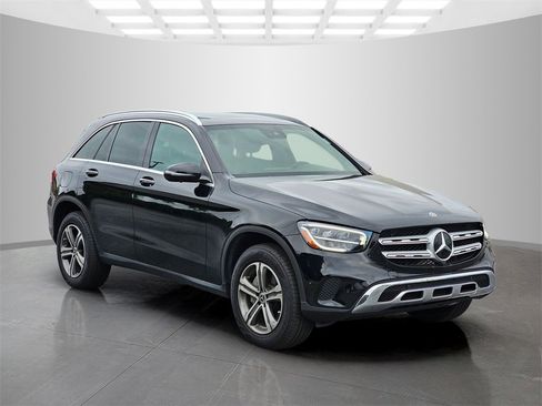 Used 2022 Mercedes-Benz GLC 300 image 8