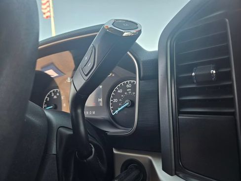 Certified 2021 Ford F150 XLT RWD image 13