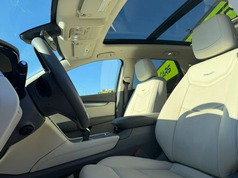 Used 2019 Cadillac XT5 Luxury image 7