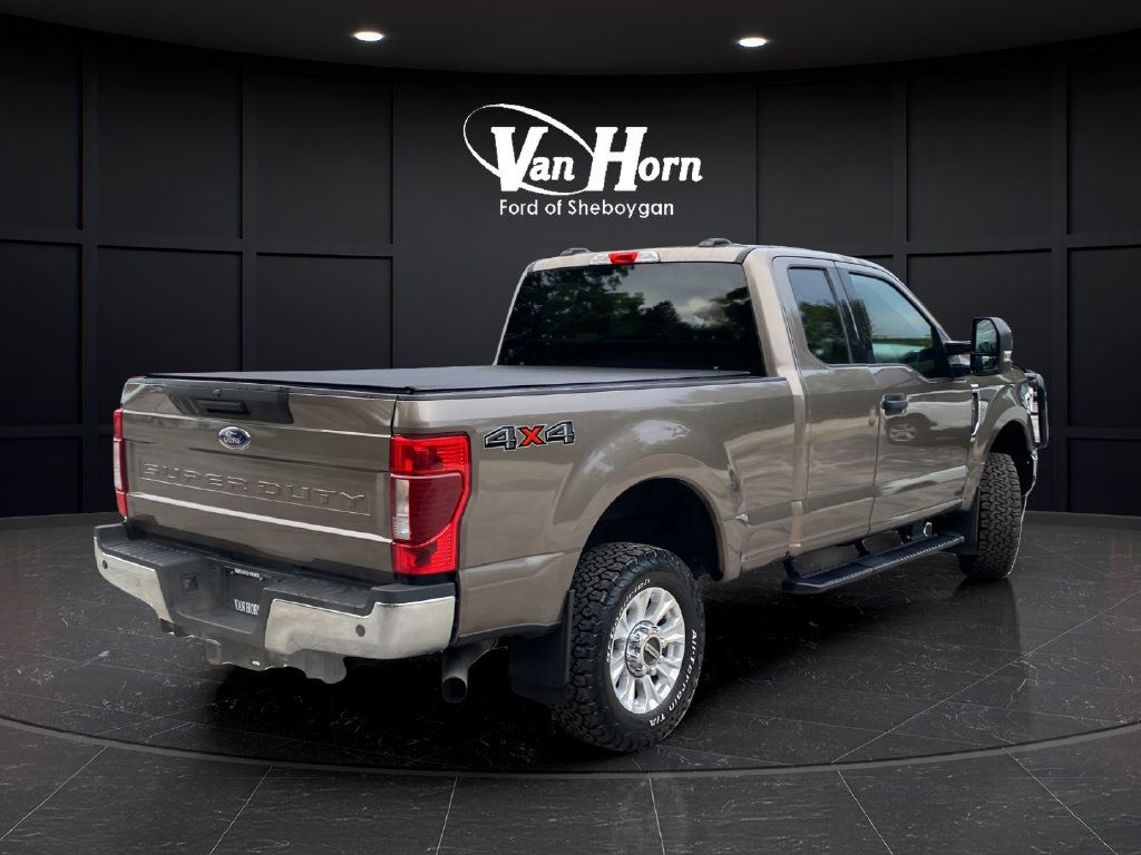 Used 2022 Ford F250 XLT w/ XLT Value Package AWD/4WD image 7