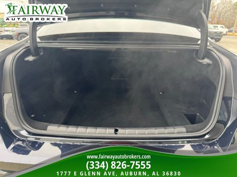 Used 2025 BMW 740i xDrive AWD/4WD image 25