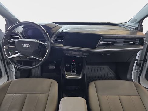 Used 2023 Audi Q4 e-tron Premium w/ Convenience Package AWD/4WD image 10