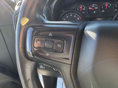 Used 2020 Chevrolet Silverado 1500 W/T image 21