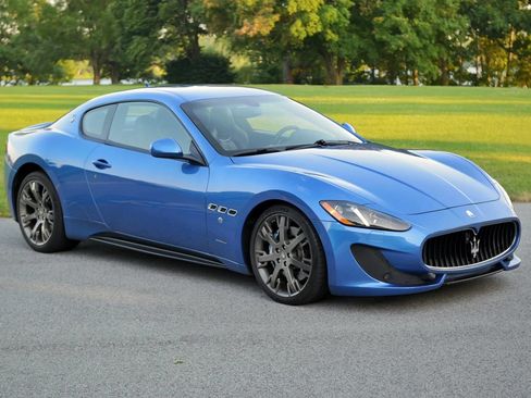 Used 2013 Maserati GranTurismo MC RWD image 4