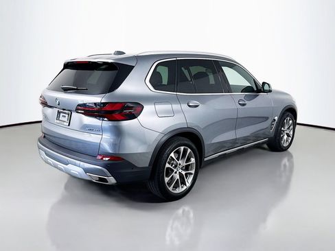Used 2026 BMW X5 xDrive40i w/ Climate Comfort Package AWD/4WD image 9