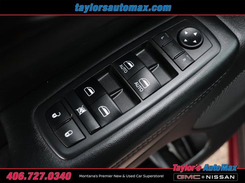 Used 2019 Jeep Grand Cherokee Altitude image 25