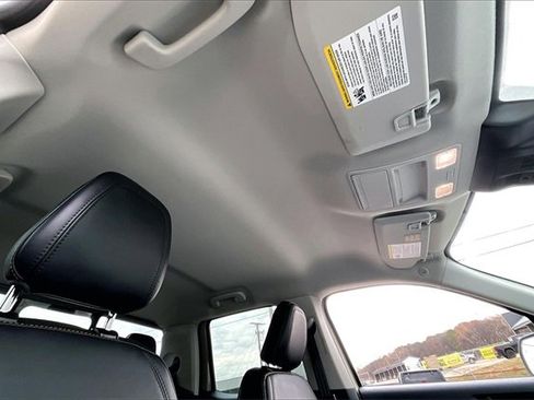 Used 2024 Ford Maverick Tremor w/ Tremor Off-Road Package image 25