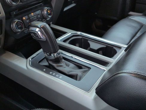 Used 2017 Ford F150 Lariat w/ Equipment Group 501A Mid image 37