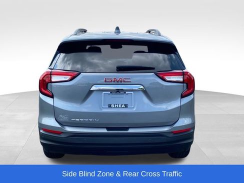 Certified 2023 GMC Terrain SLE w/ Driver Convenience Package FWD image 4