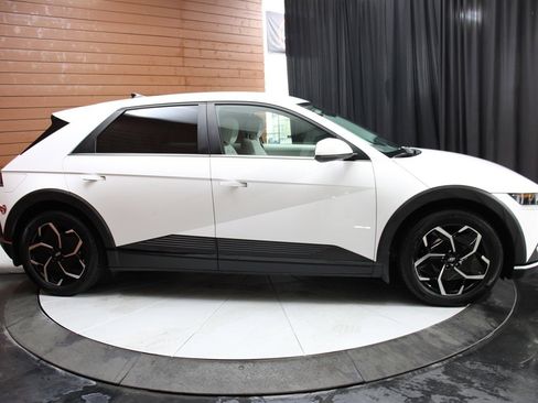 Used 2023 Hyundai Ioniq 5 SEL w/ Cargo Package image 17