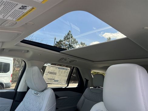 New 2026 Ford Explorer Platinum w/ LUX Leather Package image 14