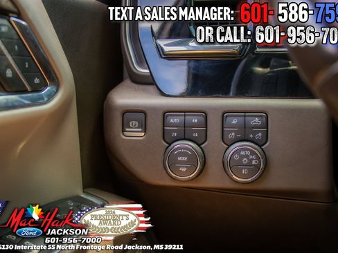 Used 2023 Chevrolet Silverado 1500 LTZ AWD/4WD image 23
