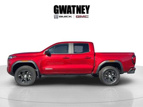 Used 2024 GMC Canyon Elevation image 3