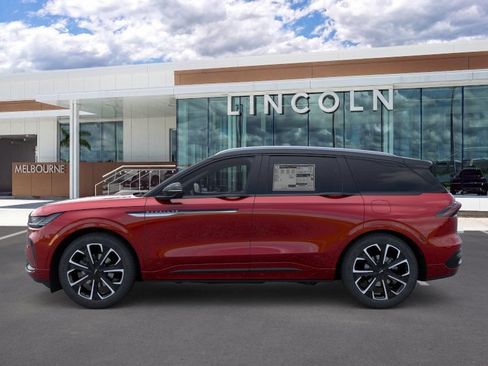 New 2026 Lincoln Nautilus Reserve AWD/4WD image 3