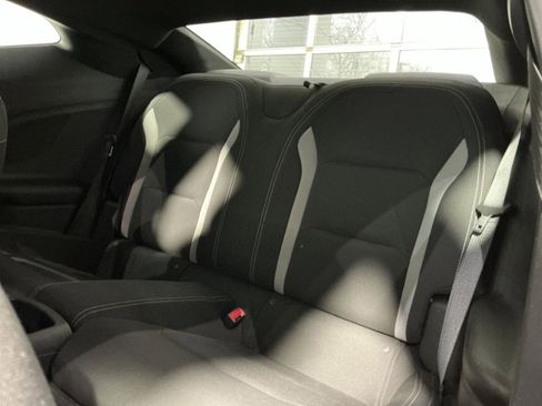 Used 2019 Chevrolet Camaro LT image 31