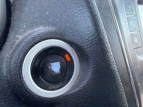 Used 2016 Dodge Journey SXT FWD image 23