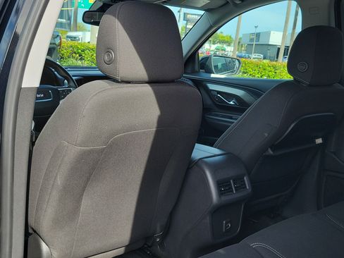 Used 2023 GMC Terrain SLE w/ Driver Convenience Package FWD image 14