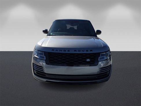 Used 2020 Land Rover Range Rover HSE image 2
