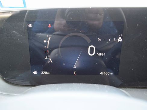 Used 2024 Buick Encore GX Sport Touring image 14