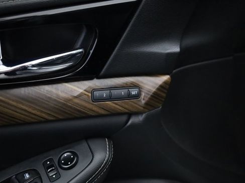 Used 2016 Nissan Maxima Platinum image 12