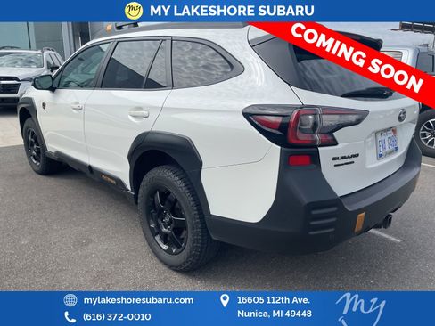Used 2022 Subaru Outback Wilderness image 19
