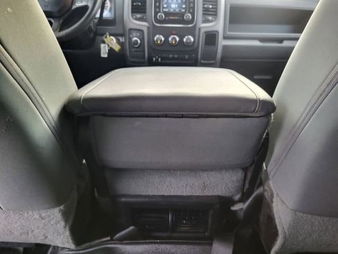 Used 2018 RAM 2500 Tradesman w/ Chrome Appearance Group AWD/4WD image 23