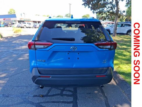Used 2019 Toyota RAV4 LE w/ All Weather Liner Package AWD/4WD image 7