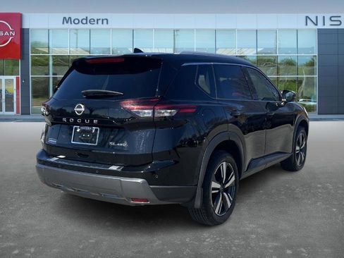 Certified 2024 Nissan Rogue SL w/ SL Premium Package image 5