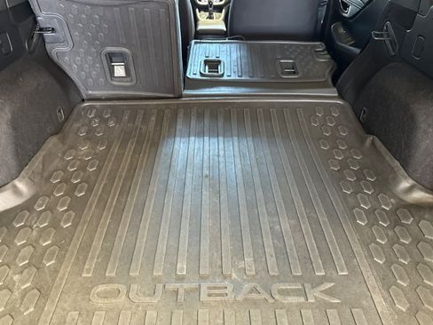 Used 2020 Subaru Outback Premium AWD/4WD image 15