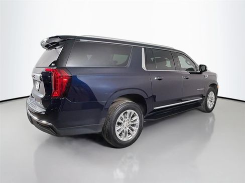 Used 2021 GMC Yukon XL SLT w/ SLT Premium Package RWD image 5