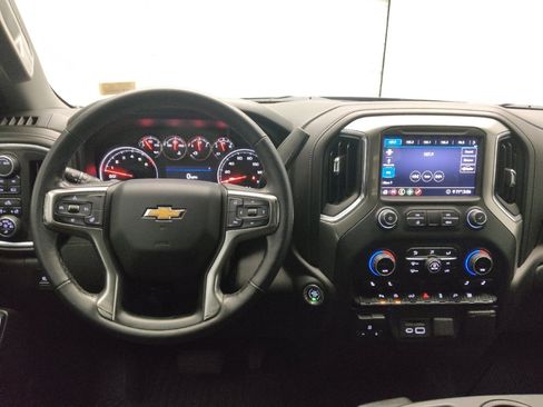Used 2020 Chevrolet Silverado 1500 LT w/ All-Star Edition image 22