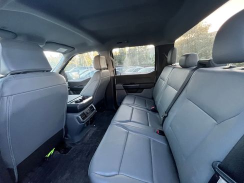 Used 2022 Ford F150 Lightning Pro image 5