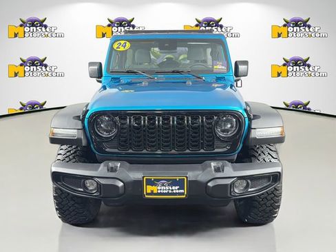 Used 2024 Jeep Wrangler Willys image 2