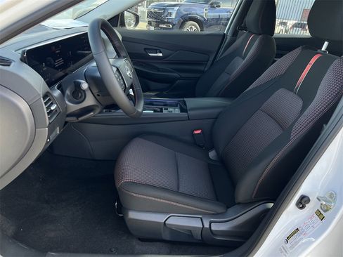 New 2026 Nissan Sentra SR image 16