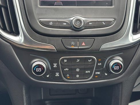 Certified 2024 Chevrolet Equinox LT FWD image 23