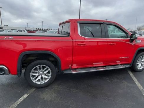 Used 2020 GMC Sierra 1500 SLE w/ SLE Value Package AWD/4WD image 2