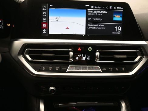 Used 2022 BMW M3 Competition w/ M Carbon Exterior Package image 21