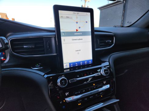 Used 2021 Ford Explorer ST w/ Equipment Group 401A image 10