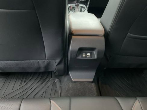 Used 2024 Subaru Crosstrek 2.5i Limited image 27