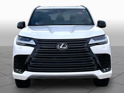 Certified 2025 Lexus LX 700h Luxury w/ Appearance Package AWD/4WD image 4