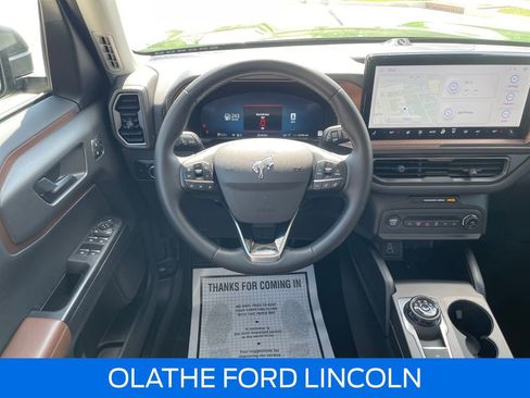 Used 2025 Ford Bronco Sport Outer Banks w/ Outer Banks Tech Package+ AWD/4WD image 15
