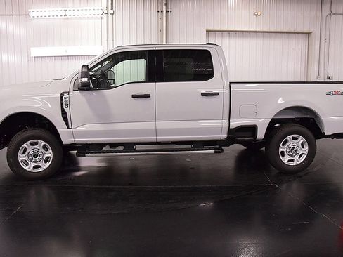 New 2026 Ford F250 XLT image 4