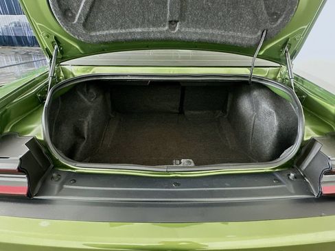Used 2020 Dodge Challenger R/T Scat Pack RWD image 30