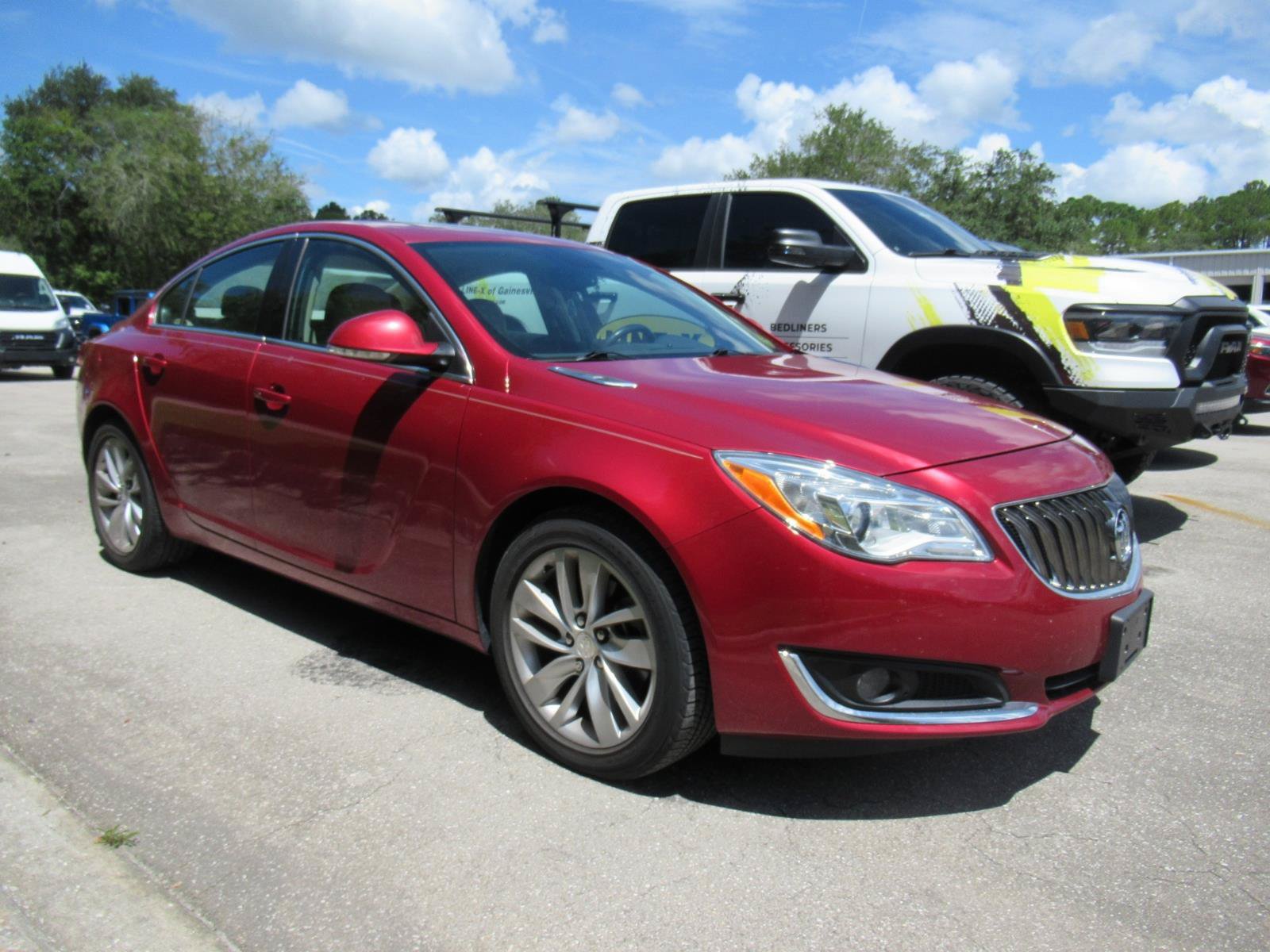 Used 2015 Buick Regal Premium w/ Experience Buick Package AWD/4WD image 1