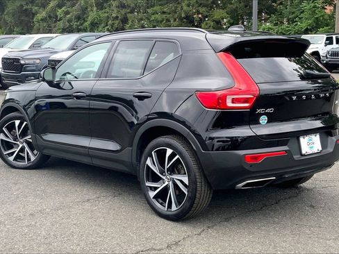 Used 2020 Volvo XC40 T5 R-Design AWD/4WD image 10