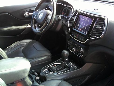 Used 2020 Jeep Cherokee Limited AWD/4WD image 22