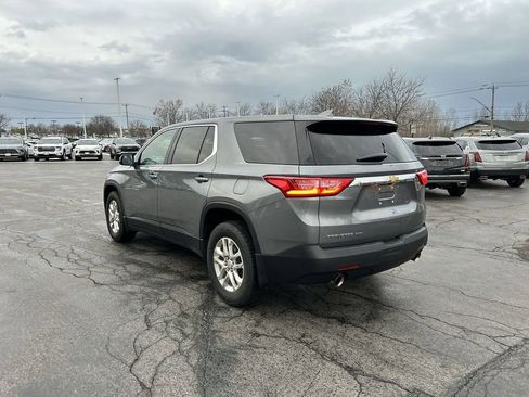 Used 2021 Chevrolet Traverse LS image 6